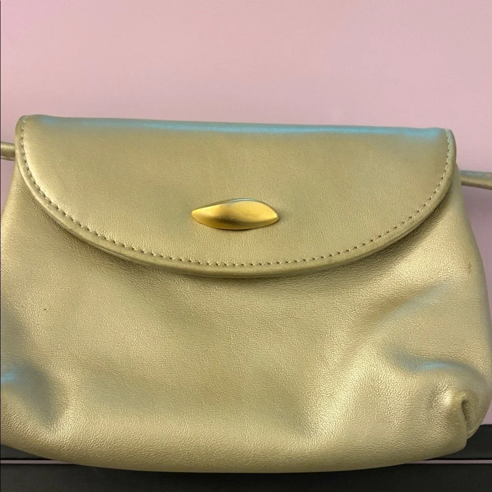 Vintage Liz Claiborne leather Gold Women's Crossbody Bag.